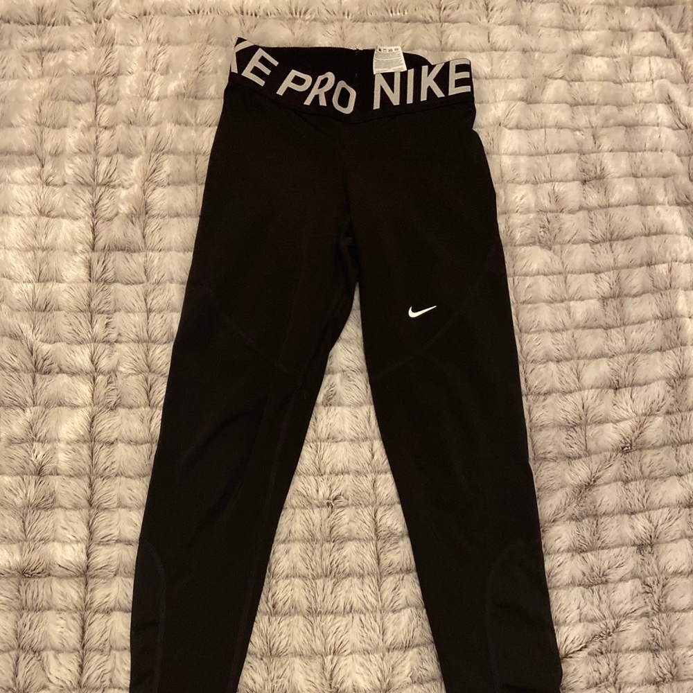 Nike pro leggings